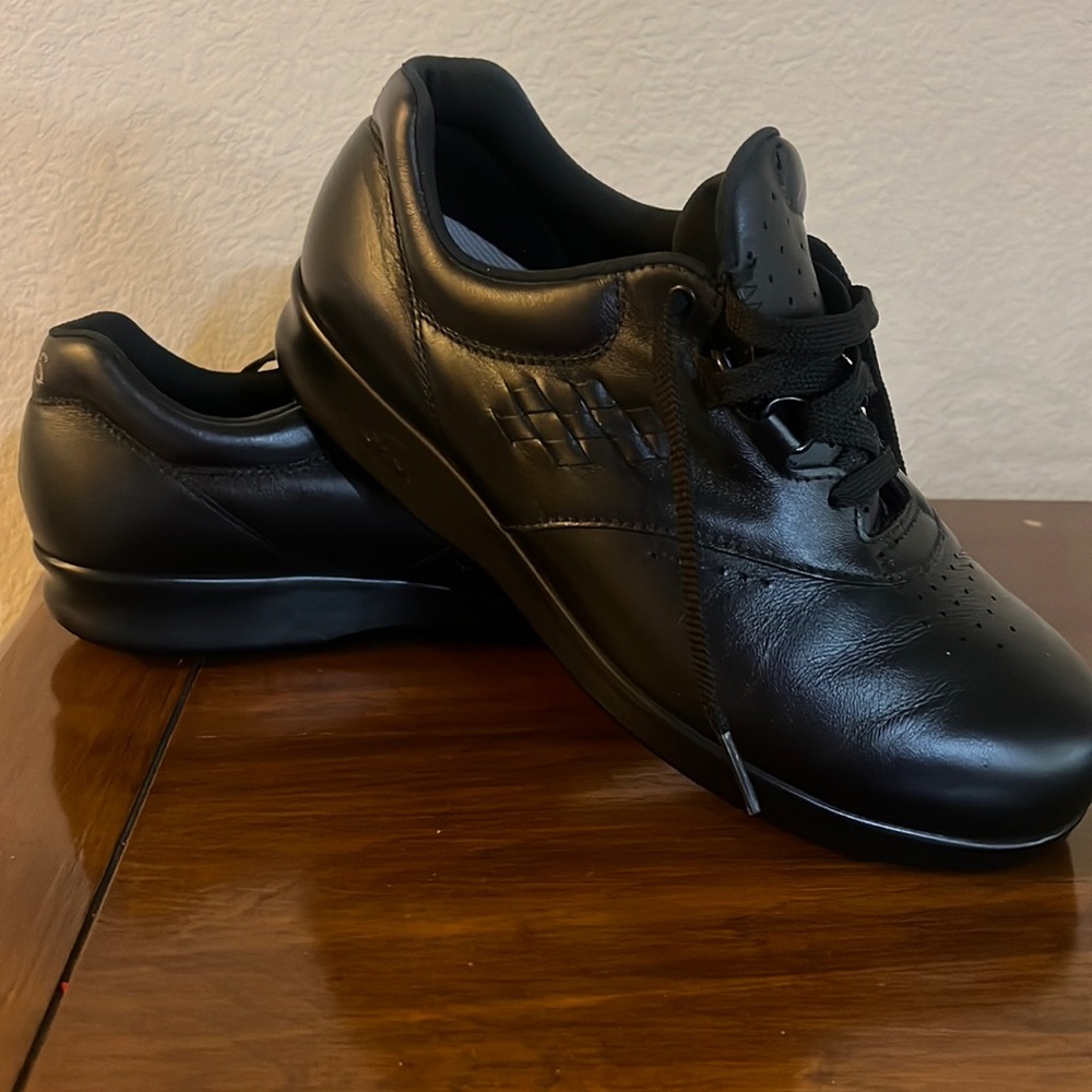 SAS FREE TIME 8 1/2 W Black